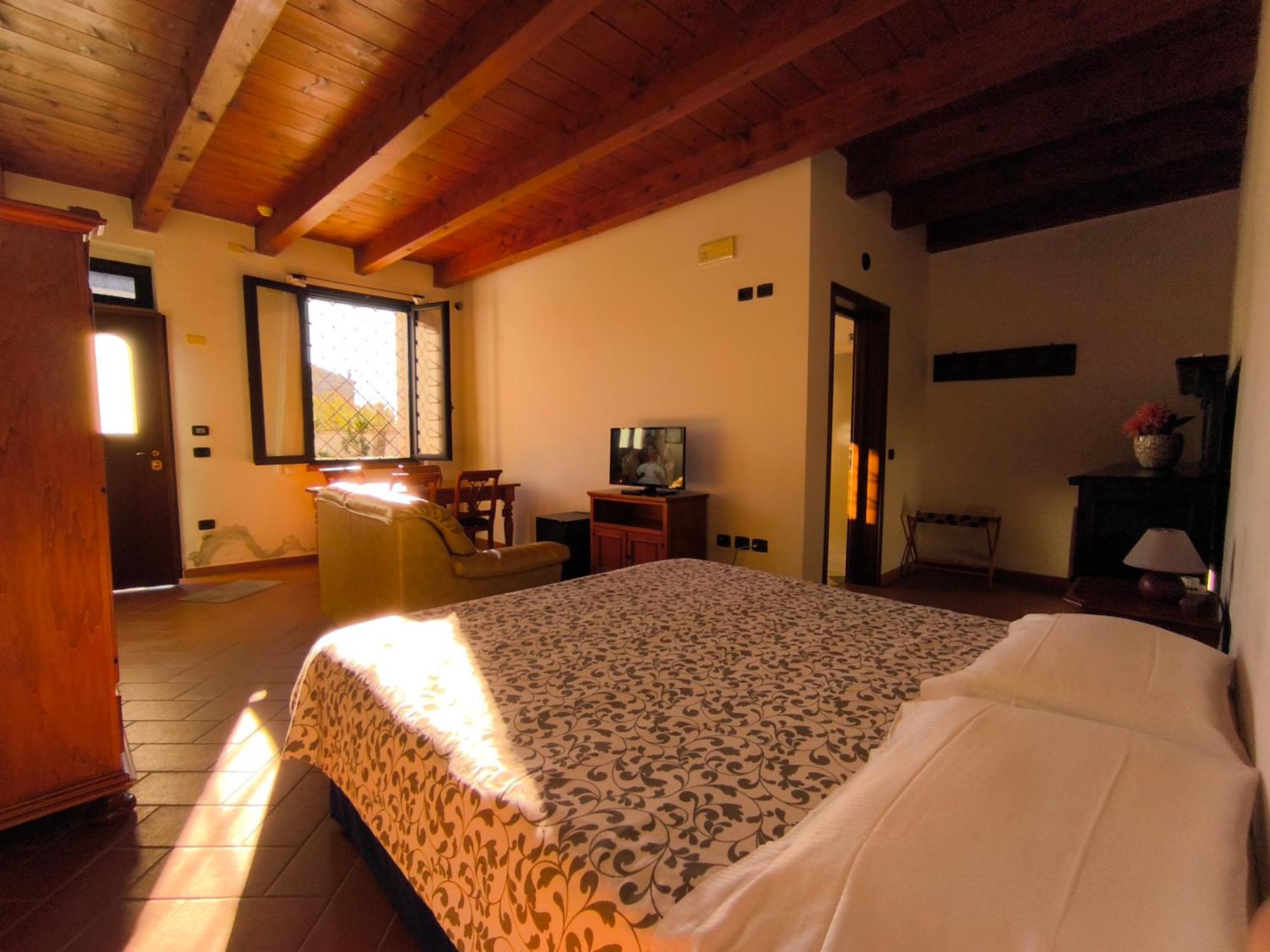 Bed and Breakfast Volivia Relais Pegognaga Екстер'єр фото